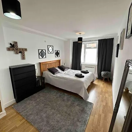 Appartamento Bright And Cosy 1 Bed Flat Next To Tower Bridge Londra Esterno foto